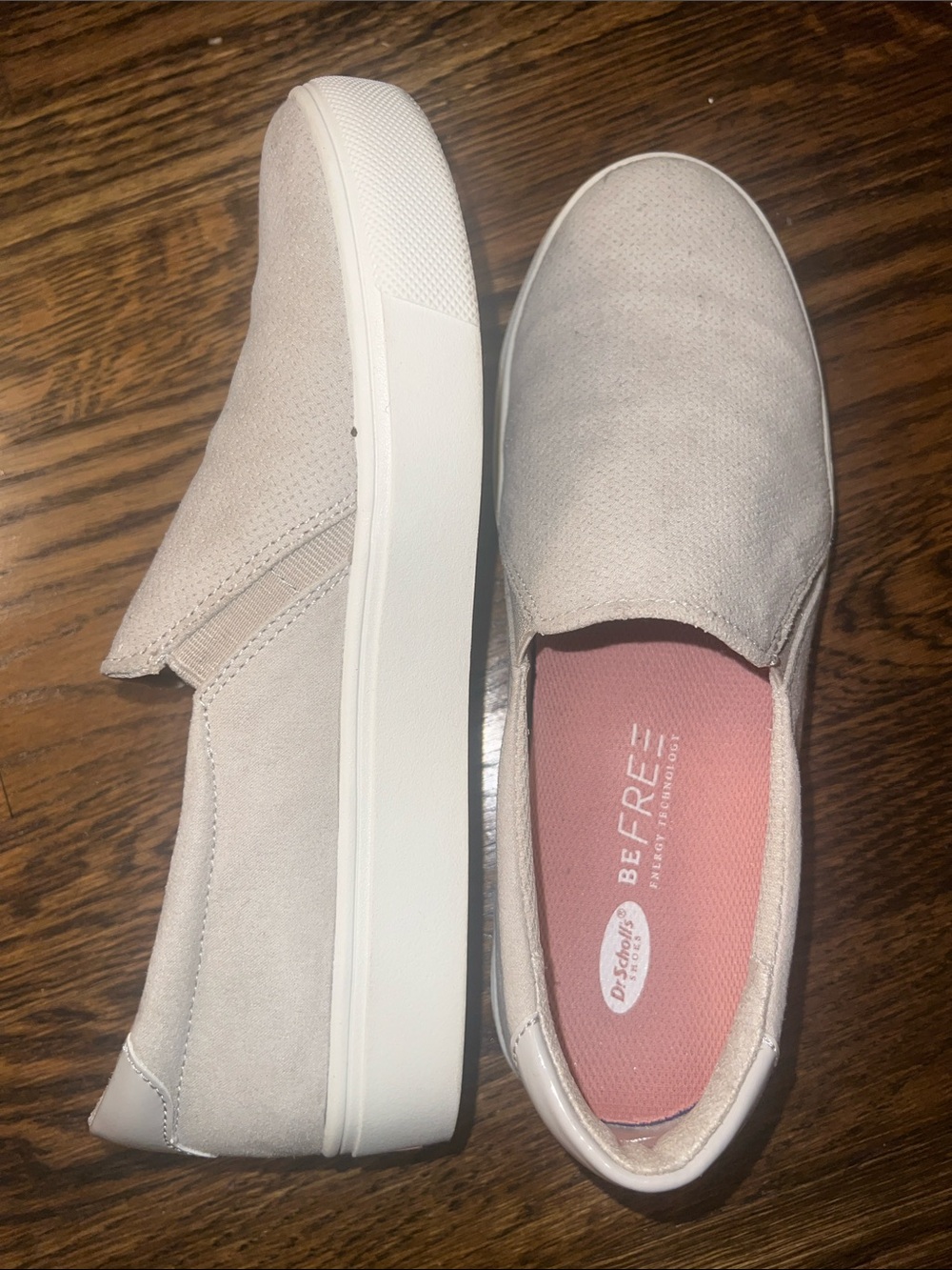 Dr. Scholl's Slip-On Sneakers in Light Grey